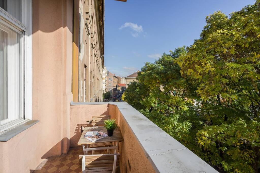 Klauzal Garden City Apartments Budapeste Exterior foto
