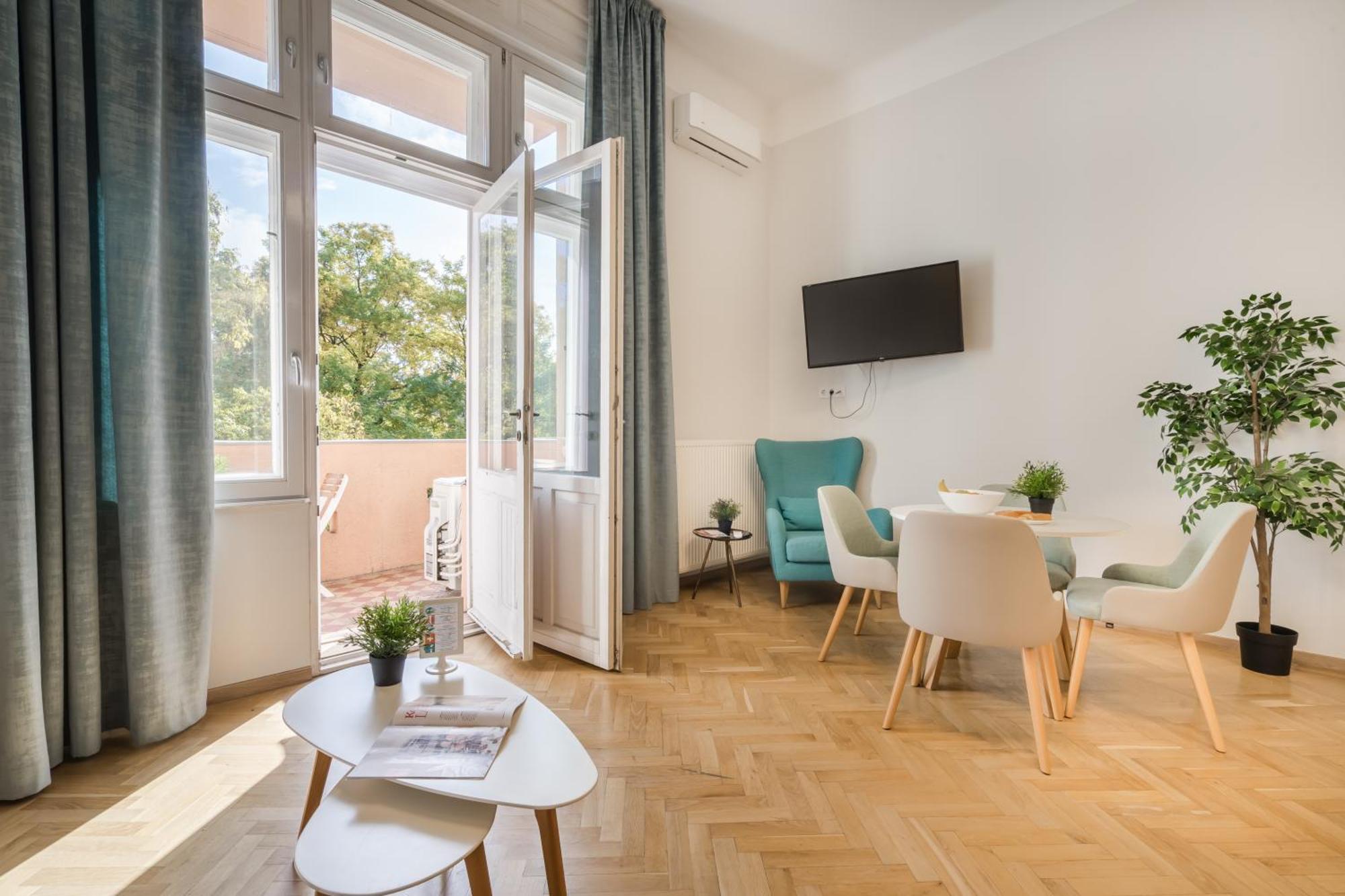Klauzal Garden City Apartments Budapeste Exterior foto